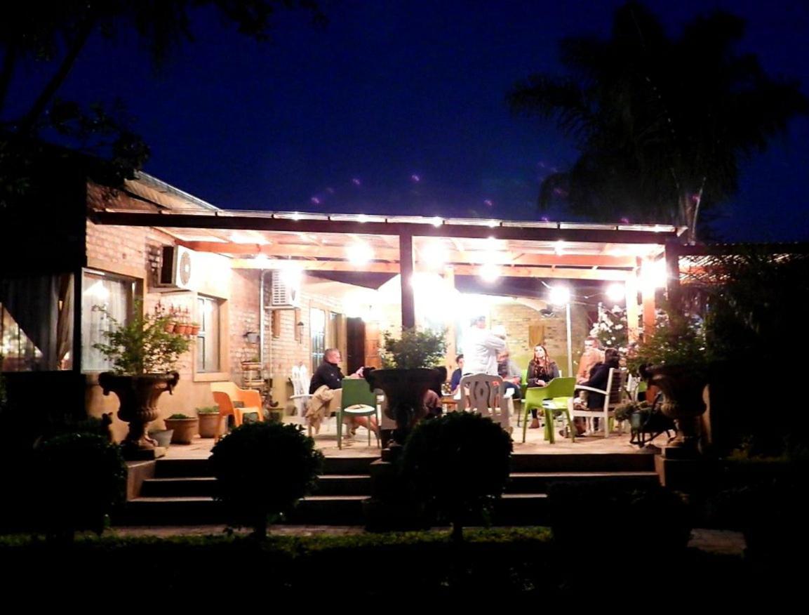 Maretlwane Guesthouse Buffelspoort Bagian luar foto