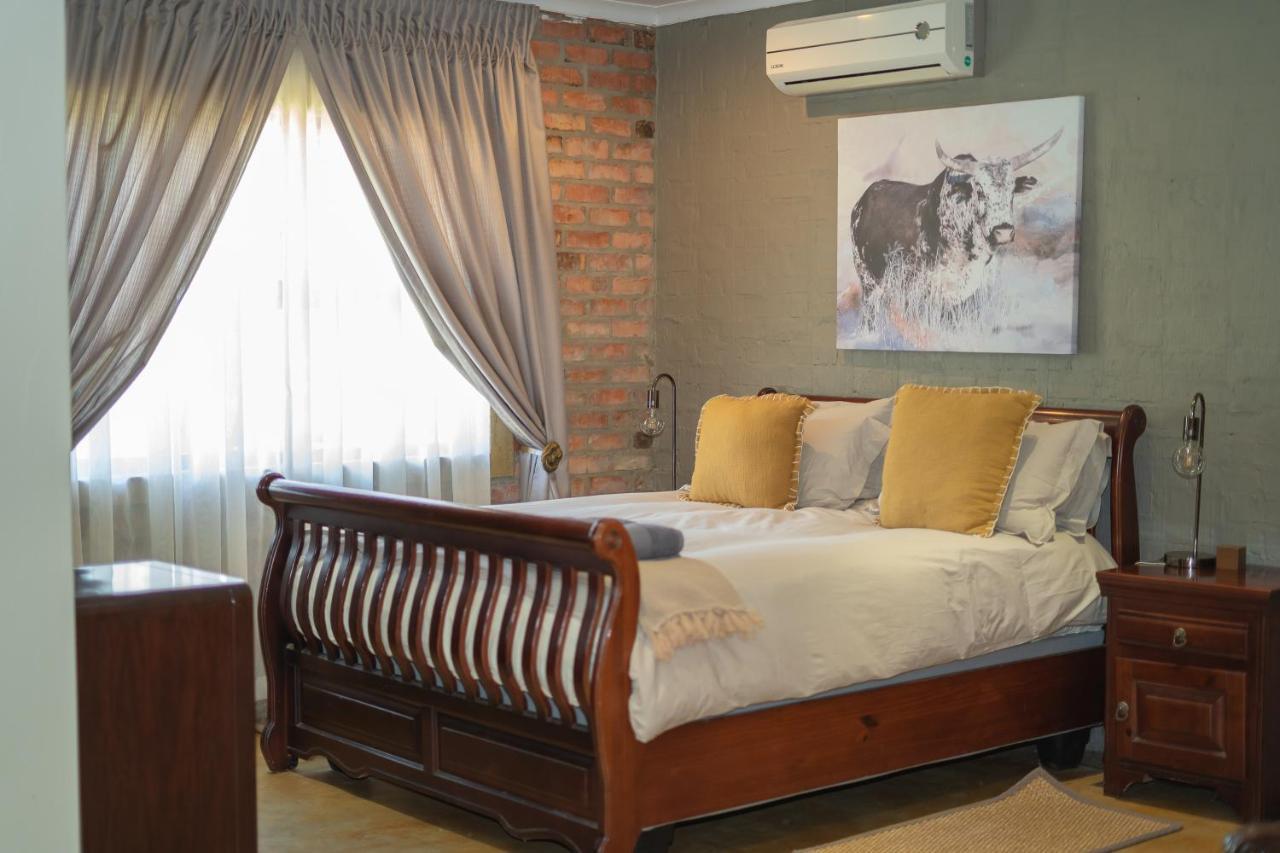 Maretlwane Guesthouse Buffelspoort Bagian luar foto