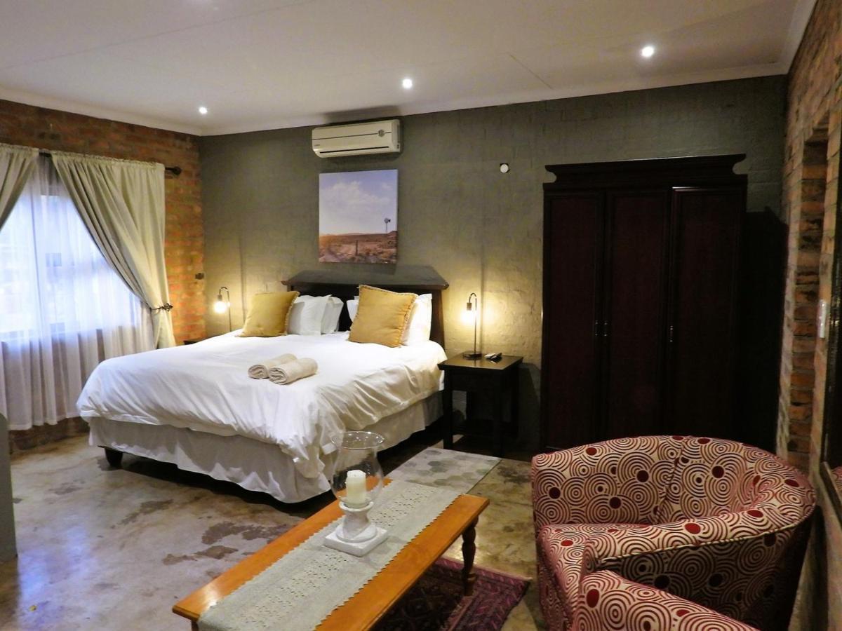 Maretlwane Guesthouse Buffelspoort Bagian luar foto