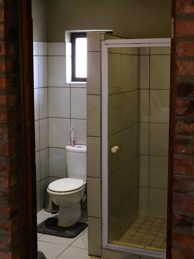 Maretlwane Guesthouse Buffelspoort Bagian luar foto