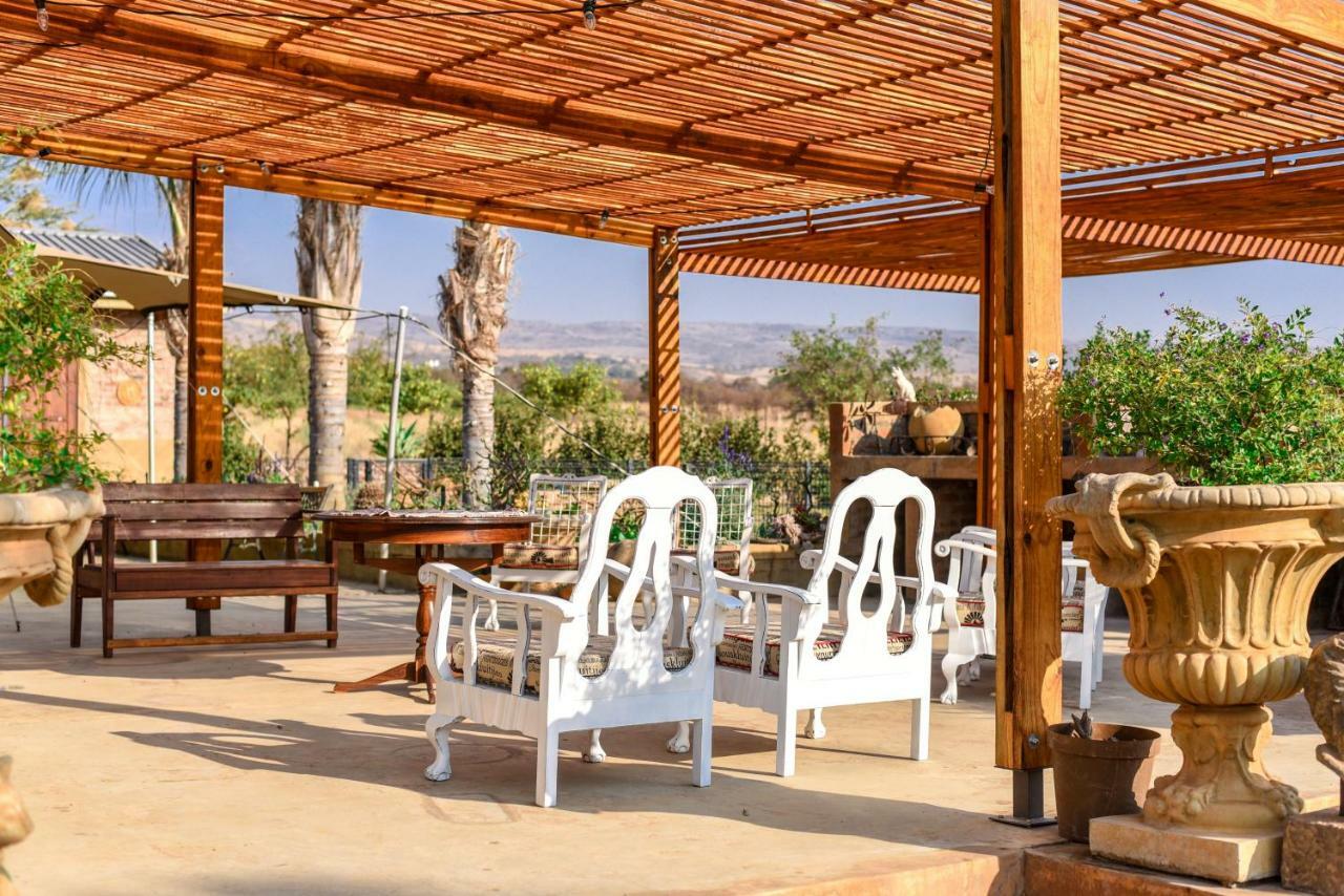 Maretlwane Guesthouse Buffelspoort Bagian luar foto