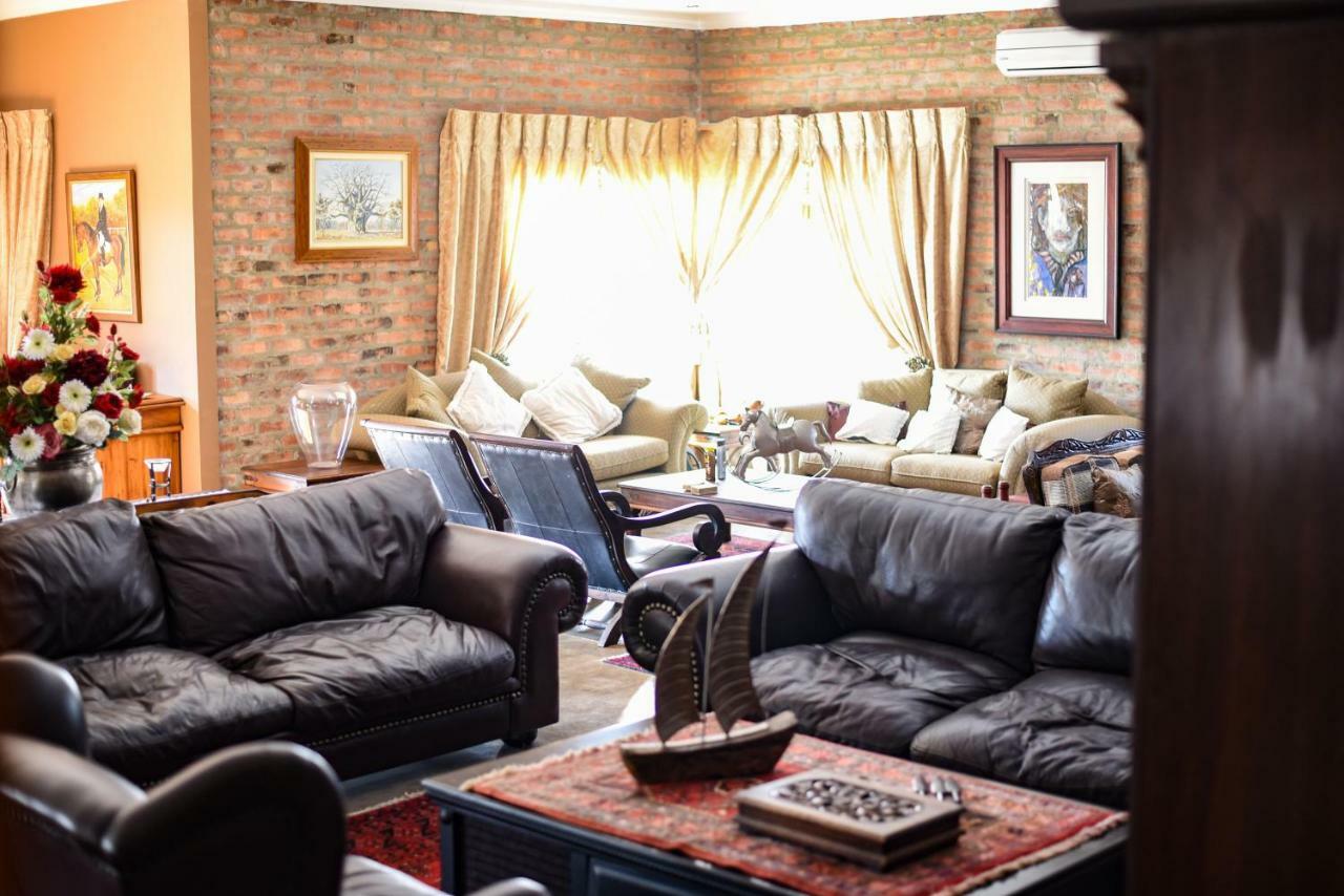 Maretlwane Guesthouse Buffelspoort Bagian luar foto